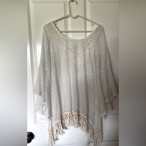 Women’s Boutique lace shirt size XL